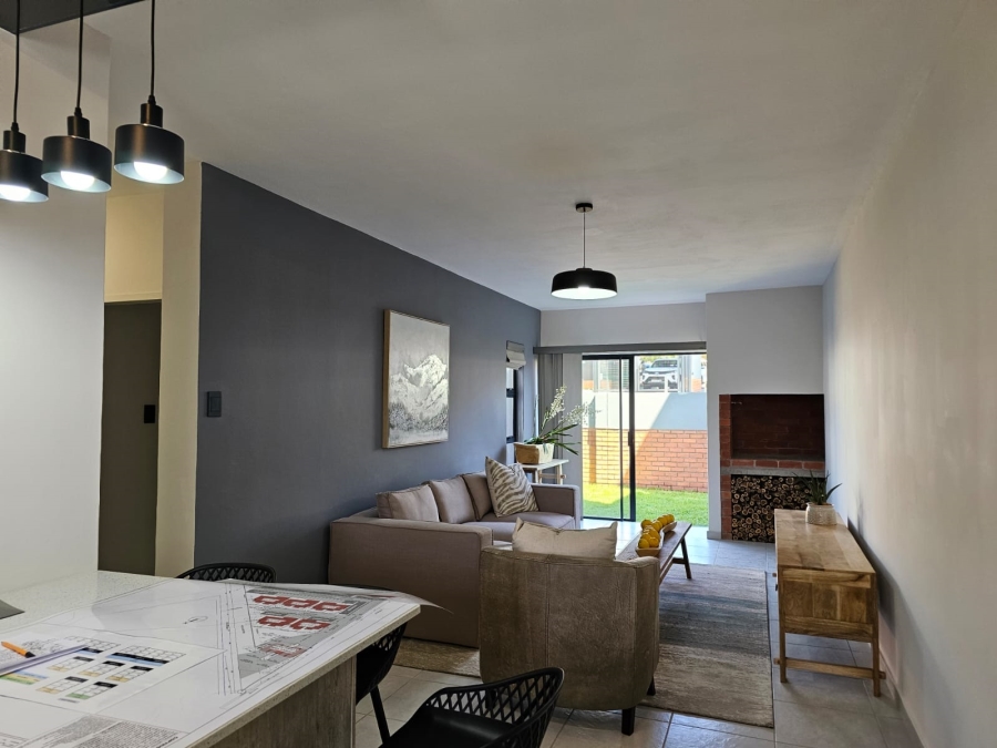 To Let 2 Bedroom Property for Rent in Cashan North West